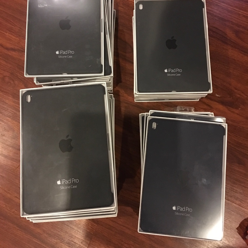 Apple iPad silicone case for all 9.7 inch iPads